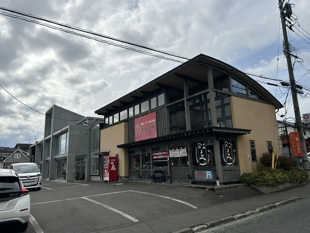 満州ニラら～めんの店 さかえや 盛岡本店 - 青山（ラーメン）の写真