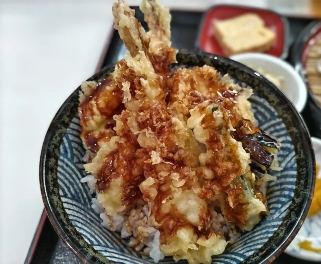 やまじん - 山ノ目（食堂）の写真