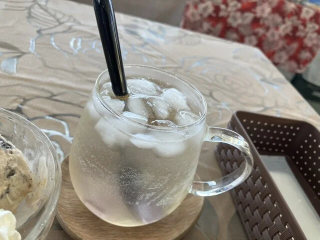 жҪӨе&ndash;&laquo;иҢ&para; puka - зҹіе&middot;&raquo;гҒӮгӮҶгҒҝйҮҺпјҲе&ndash;&laquo;иҢ&para;еә&mdash;пјүの写真