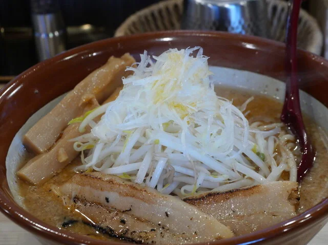 丸美商店 - 十文字（ラーメン）の写真