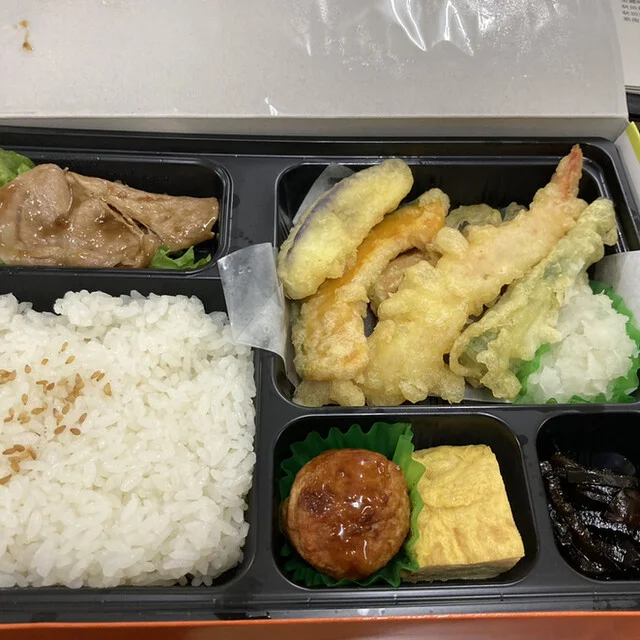 ほっかほっか亭 六郷 - 飯詰（弁当）の写真