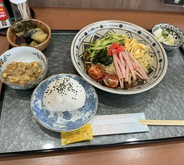 ごはん屋 さんたろう - 北大曲（食堂）の写真