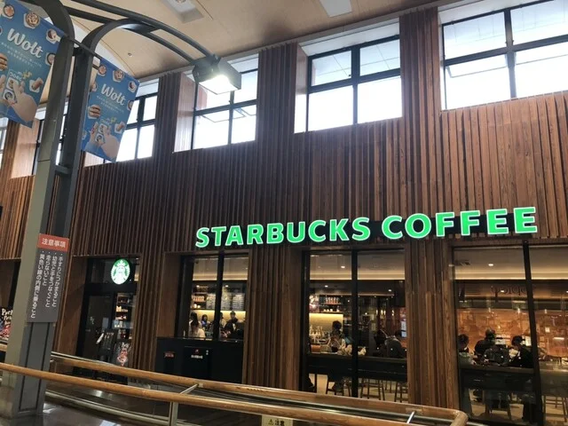 スターバックスコーヒー 秋田駅店（STARBUCKS COFFEE） - 秋田（カフェ）の写真
