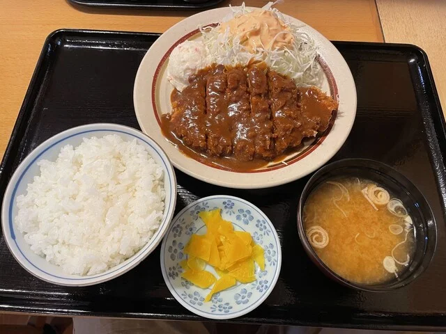 仁亭 - 羽前千歳（食堂）の写真