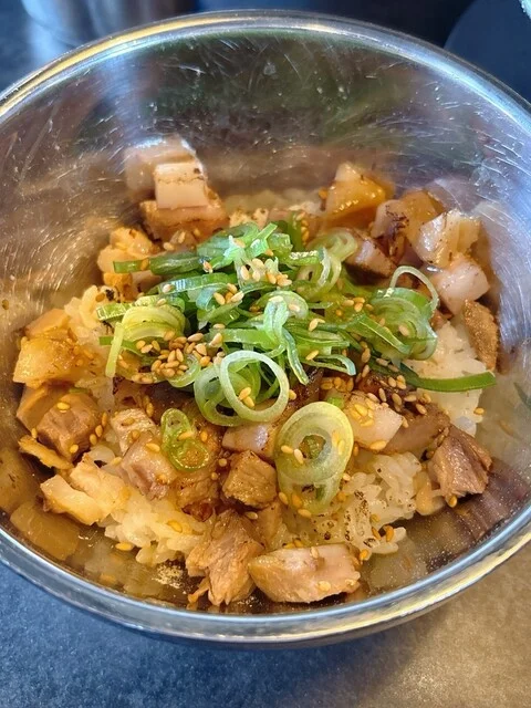 RAMEN HITONI YASASHIKU（ラーメン ヒトニ ヤサシク） - 秋田（ラーメン）の写真