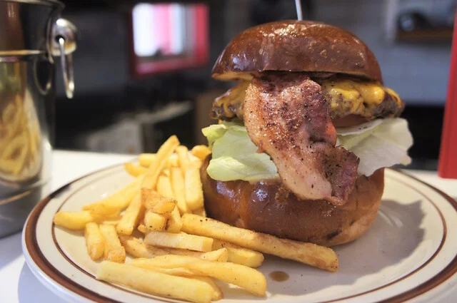 BLUE THREE（ブルー スリー） - 郡山（ハンバーガー）の写真