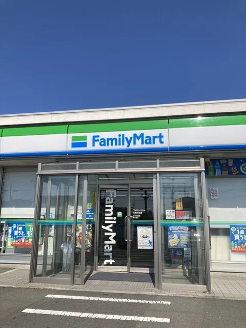 ファミリーマート 石巻中浦店（FamilyMart） - 石巻あゆみ野（コンビニ・スーパー）の写真