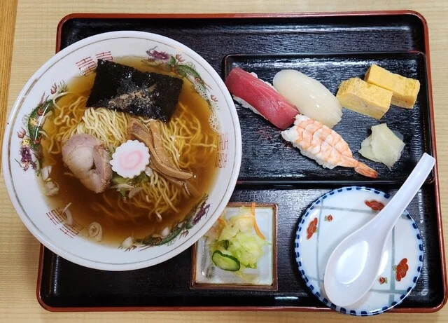 富寿司 - 岩手飯岡（寿司）の写真