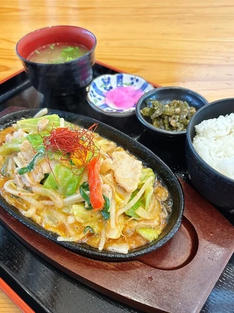 食事処 だまこ庵 - 八郎潟（郷土料理）の写真