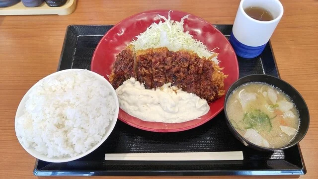 かつや 山形大野目店 - 羽前千歳（かつ丼）の写真