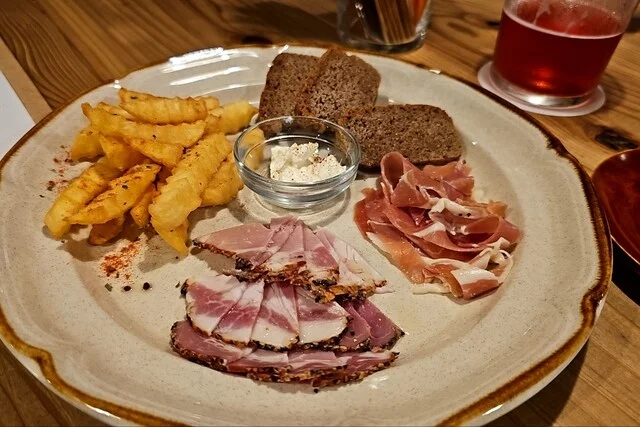 BREWCCOLY PUB（ブリュッコリーパブ【旧店名】TO～MART） - 秋田（ビアバー）の写真