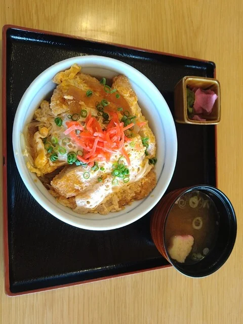 koi koi 食堂（コイコイショクドウ） - 二ツ井（郷土料理）の写真