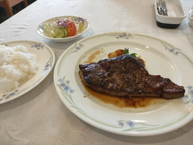 カフェ＆レストラン ベーシック - 前沢（洋食）の写真