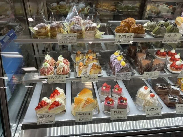 パティスリージュリアン イトーヨーカドー石巻あけぼの店（p&acirc;tisserie julien） - 蛇田（ケーキ）の写真