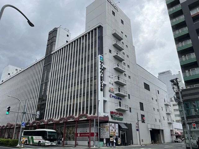 山形のラーメン店『フーズガーデン』 &ndash; 本格醤油ラーメンとコスパ抜群の店
