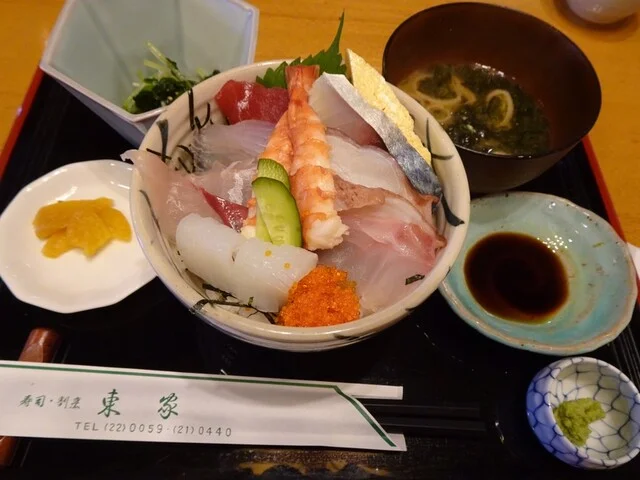 東家寿司割ぽう - 南米沢（寿司）の写真