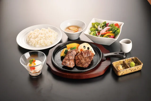 米沢牛ステーキレストラン 牛毘亭（GYU BI TEI） - 米沢（ステーキ）の写真