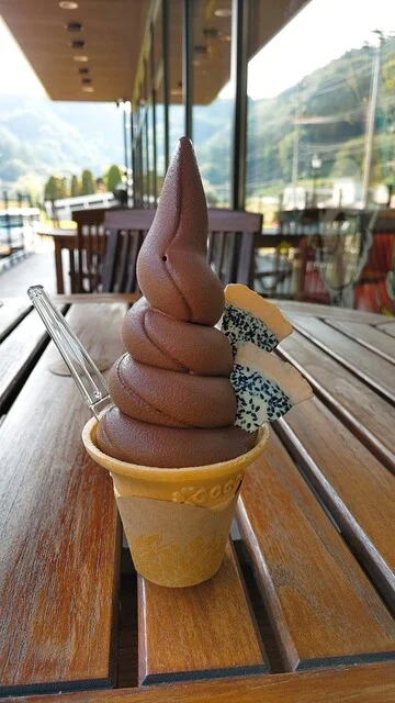 北のチョコレート工場ツードア（北のチョコレート工場2door） - 二戸（せんべい）の写真