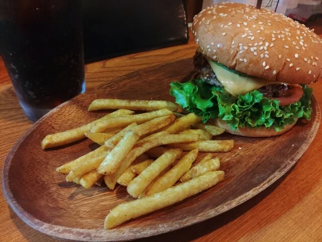 コーナー ゲート バーガー（CORNER GATE BURGER） - 大曲（ハンバーガー）の写真