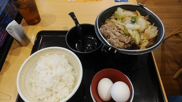 すき家 4号紫波店 - 日詰（牛丼）の写真