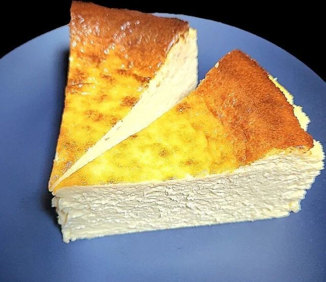 Legato Basque Cheesecake（レガートバスクチーズケーキ） - 春木場（ケーキ）の写真