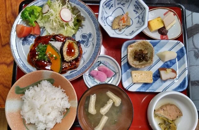御馳走亭ちゃぽん - 新庄（食堂）の写真