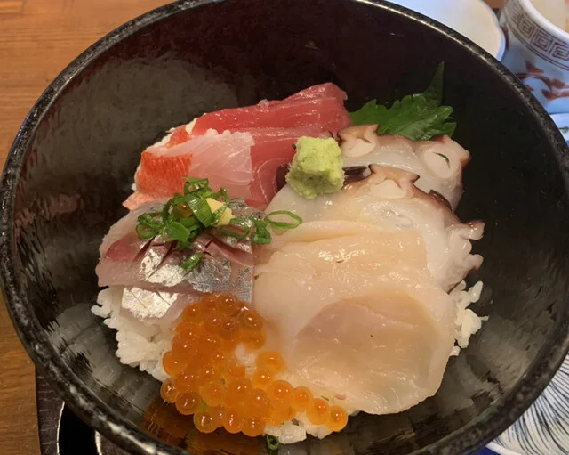 和純 - 紫波町その他（海鮮丼）の写真