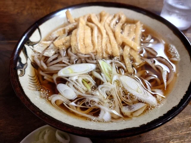 與志美庵（与志美庵） - 仙北町（そば）の写真