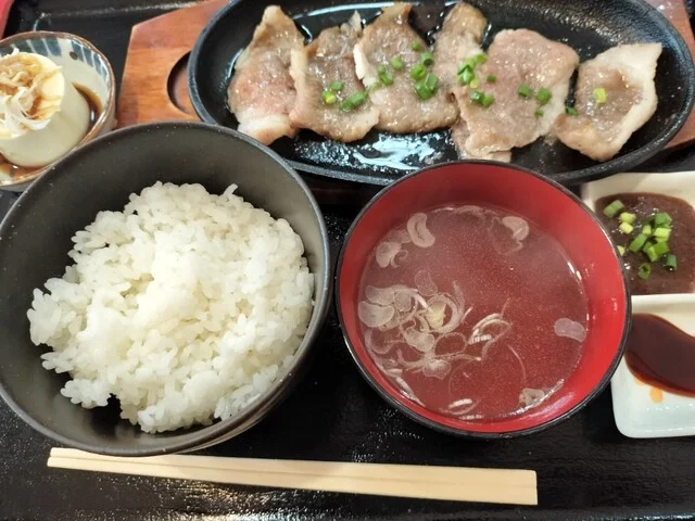 ラーメンとニク 町中華 キンクマ - 南米沢（ラーメン）の写真