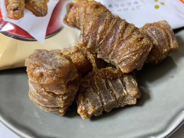 秋田いなふく米菓 - 泉外旭川（和菓子）の写真