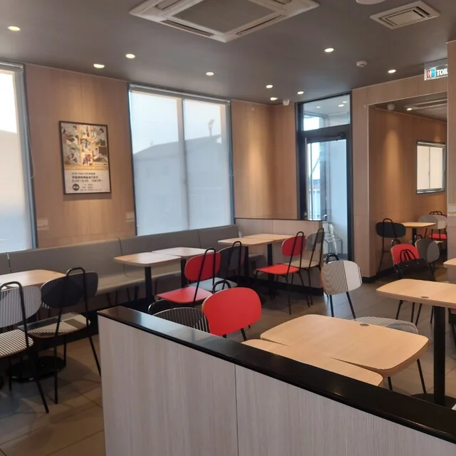 マクドナルド １０５本荘店 - 羽後本荘（ハンバーガー）の写真