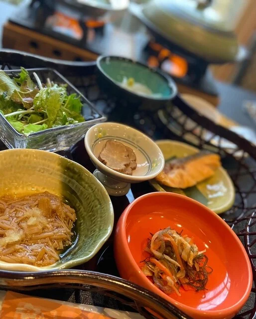 秋田温泉プラザ - 泉外旭川（料理旅館）の写真