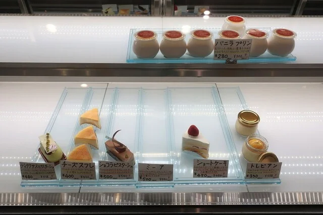 パティスリードゥー（Patisserie Deux） - 大曲（ケーキ）の写真