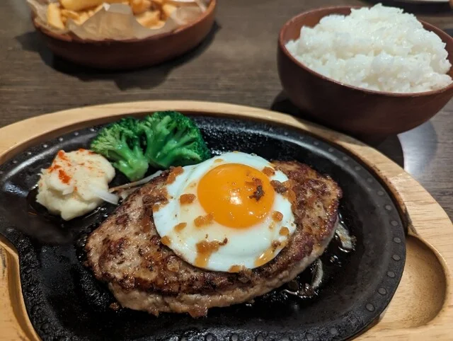 びっくりドンキー 石巻店 - 陸前山下（ファミレス）の写真