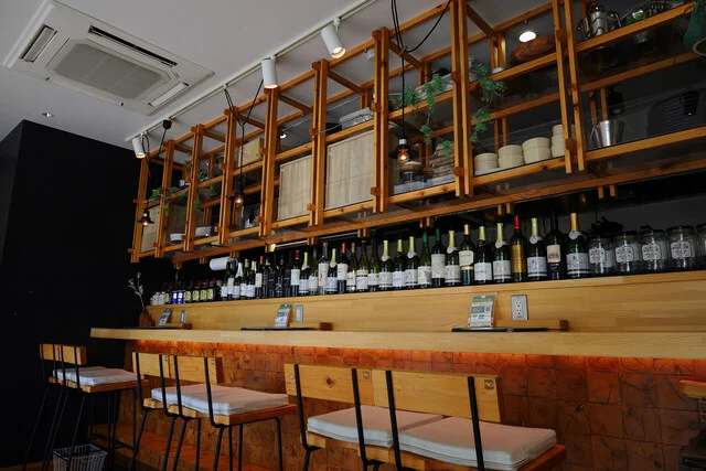 ローカルキッチン レイルズアキタ（LOCAL KITCHEN＿RAILS AKITA） - 秋田（ダイニングバー）の写真