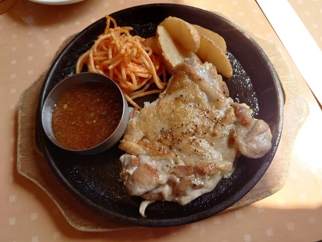 レストラン ほっとポット - 盛（ハンバーグ）の写真