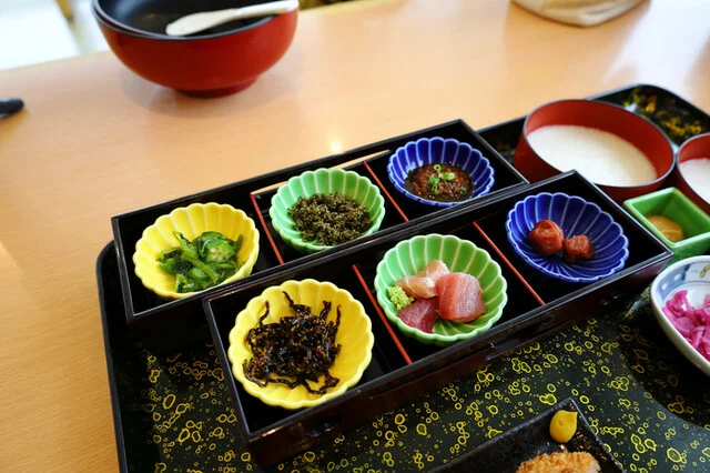 レストラン きぬさや - 羽後岩谷（食堂）の写真