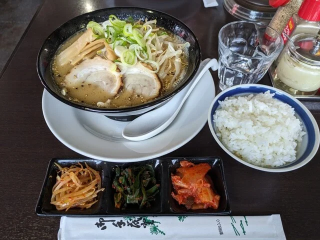 宝介 本店 - 厨川（ラーメン）の写真