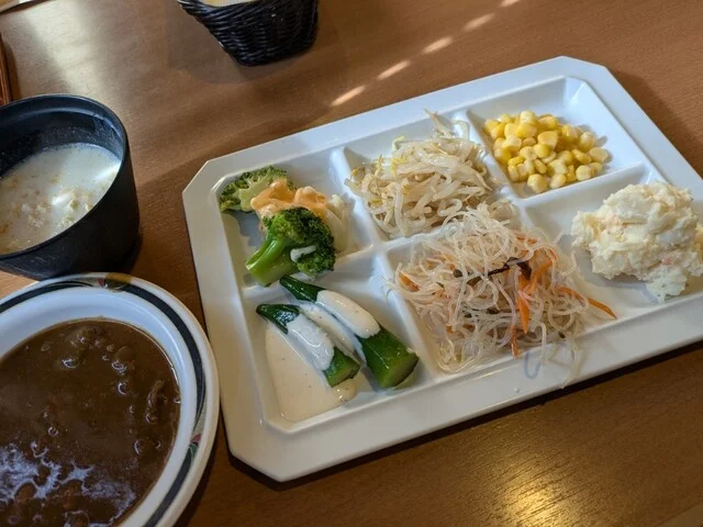 けん 盛岡店 - 岩手飯岡（ハンバーグ）の写真