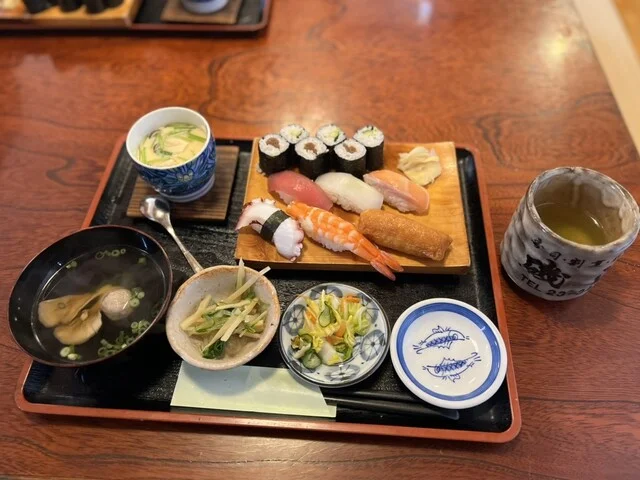 磯源寿し - 米沢（寿司）の写真