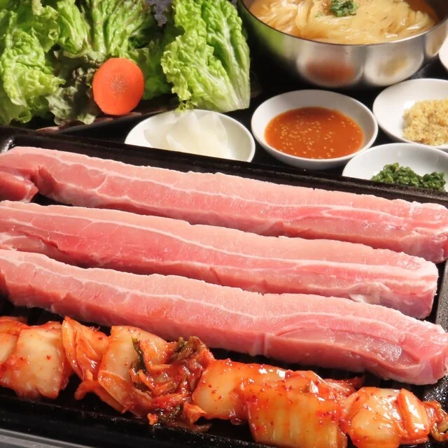 生サムギョプサル専門店 韓国市場 - 盛岡（韓国料理）の写真