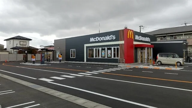 マクドナルド 角田ヤマザワ店（McDonald's） - 角田（ハンバーガー）の写真