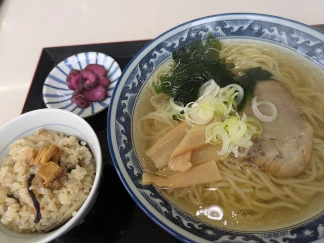 麺工房 あじ彩（あじさい） - 柴平（ラーメン）の写真