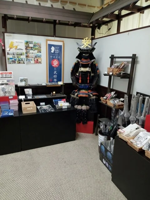 米沢観光コンベンション協会 観光案内所 - 南米沢（売店）の写真