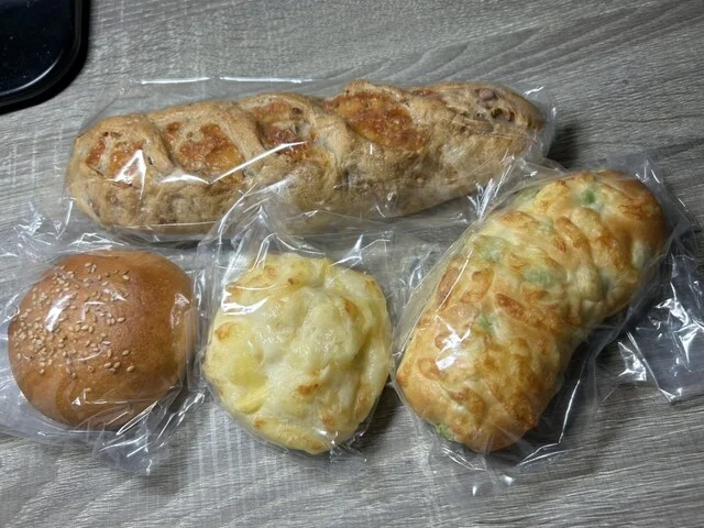 パン小屋 ラント - 鶴形（パン）の写真