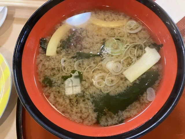 うまい一丸鮨 本荘店（一丸鮨） - 羽後本荘（回転寿司）の写真