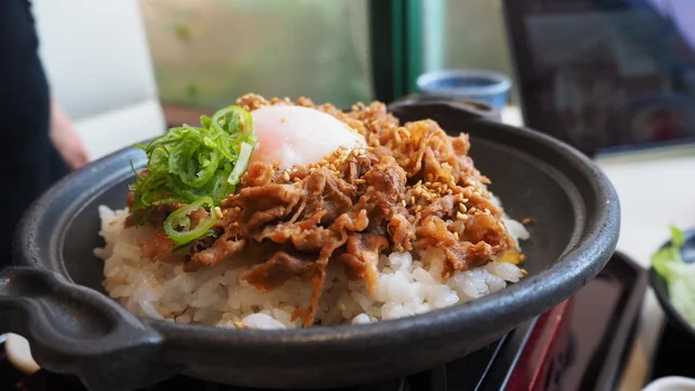 おひつごはん四六時中 秋田御所野店 - 四ツ小屋（丼）の写真