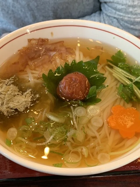 あごだし稲庭うどん 古泉洞（こせんどう） - 角館（うどん）の写真