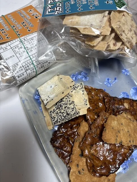 志賀煎餅 本店 - 斗米（和菓子）の写真