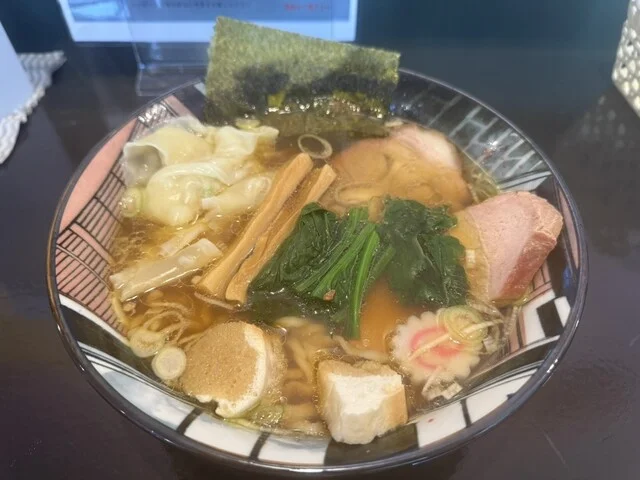 手打中華 釈迦 - 川東（ラーメン）の写真